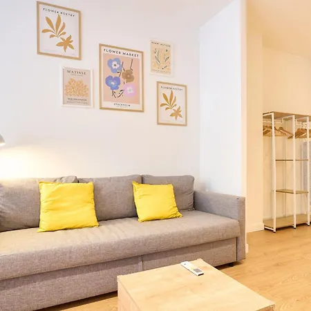 At Arriba 5 - Centro Universidad