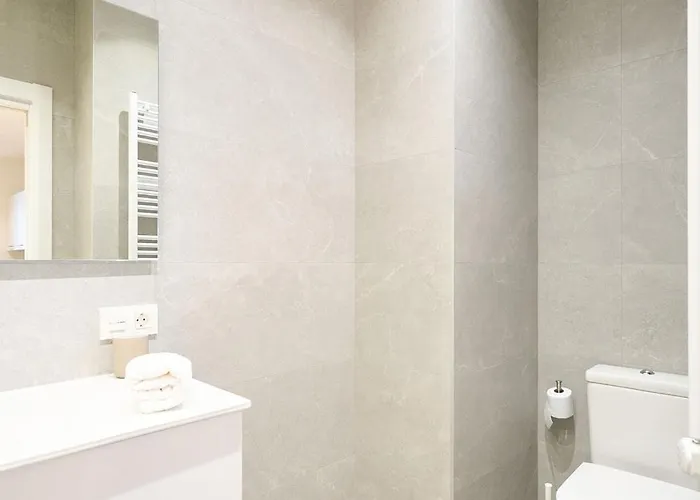 At Arriba 5 - Centro Universidad * Salamanka